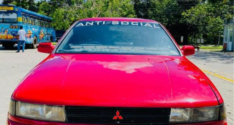 MITSUBISHI LANCER 1988