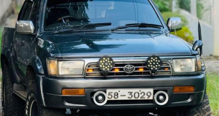 TOYOTA HILUX 1993