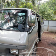 NISSAN VANETTE 1998