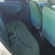 TOYOTA VITZ 2000