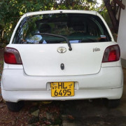 TOYOTA VITZ 2000