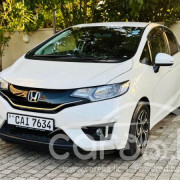 HONDA FIT GP5 2015