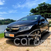 HONDA GRACE 2015