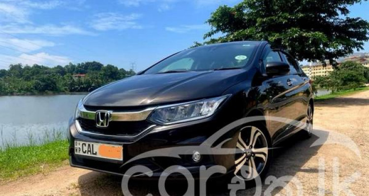 HONDA GRACE 2015