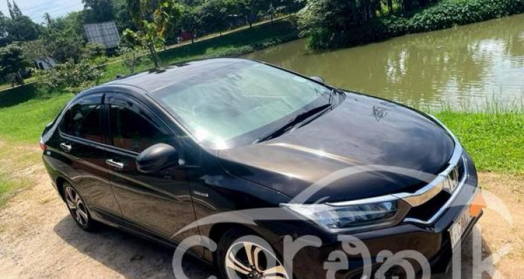 HONDA GRACE 2015