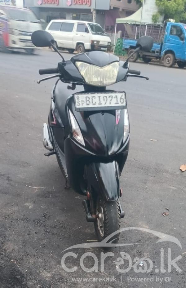 HONDA DIO 2015