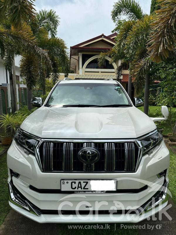 TOYOTA LAND CRUISER PRADO 2017