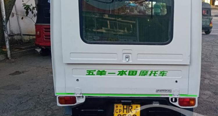 SUBARU SAMBAR 2003