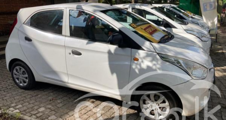 HYUNDAI EON 2017