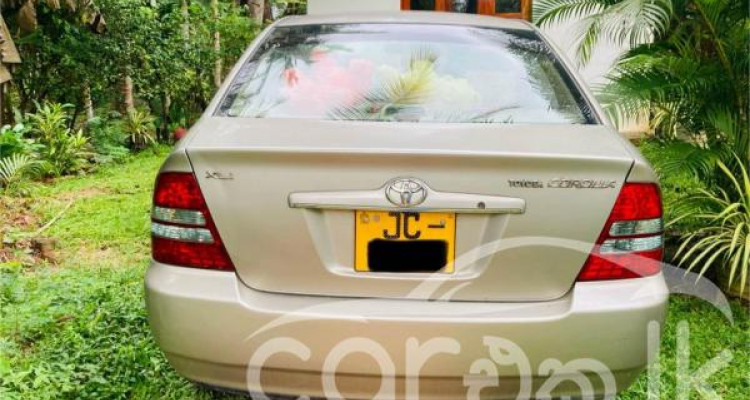 TOYOTA COROLLA 121 2004