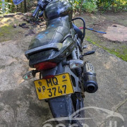 BAJAJ PULSAR 180 2015