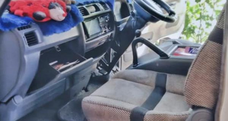MAZDA BONGO 1999