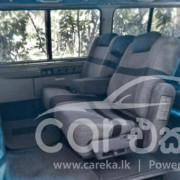 MAZDA BONGO 1999