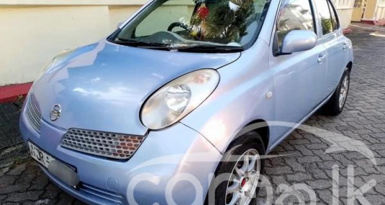 NISSAN MARCH AK12 2002