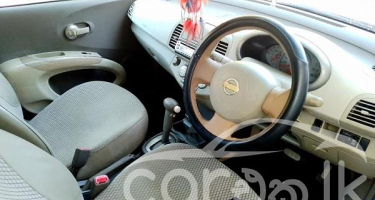 NISSAN MARCH AK12 2002
