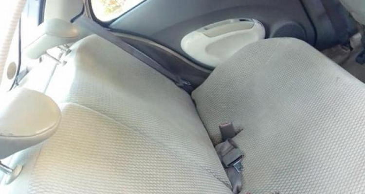 NISSAN MARCH AK12 2002