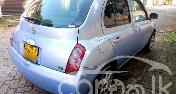 NISSAN MARCH AK12 2002