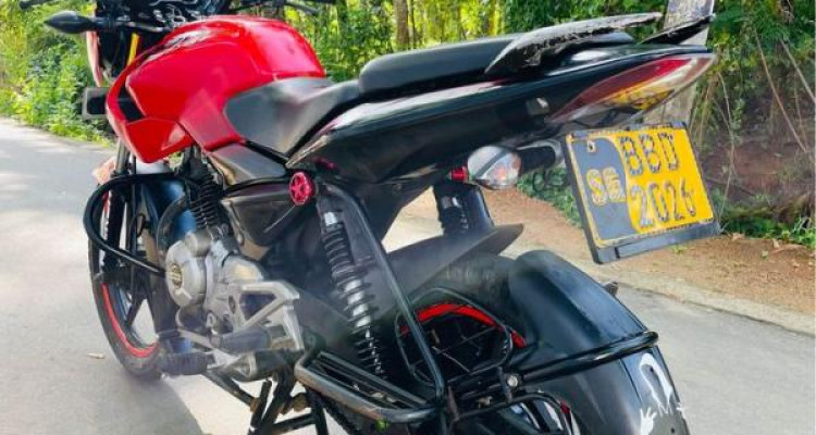 BAJAJ PULSAR 135 2014