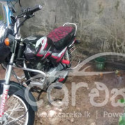 BAJAJ CT100 2004