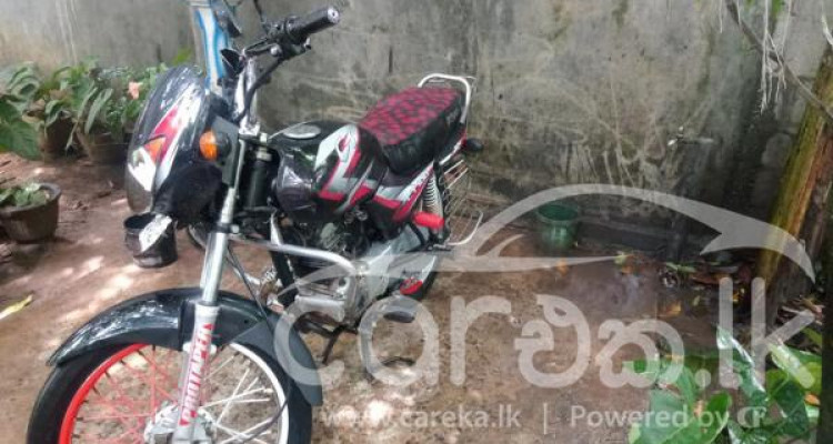 BAJAJ CT100 2004