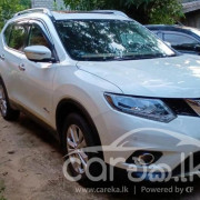 NISSAN X TRAIL 2015