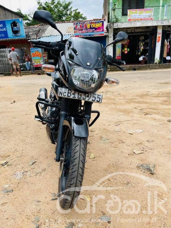 BAJAJ PULSAR 150 2019