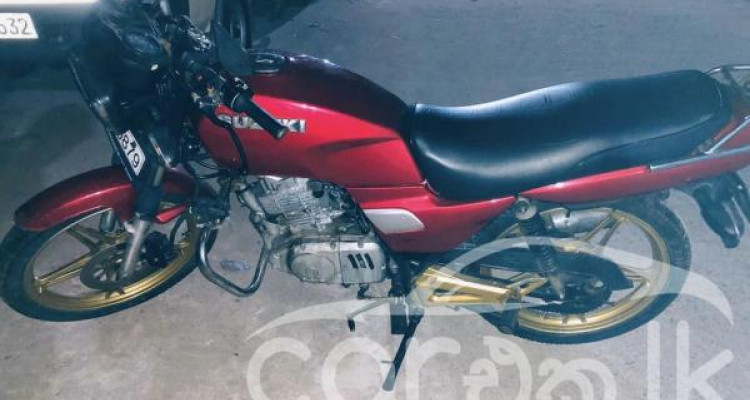 SUZUKI GS125 2010