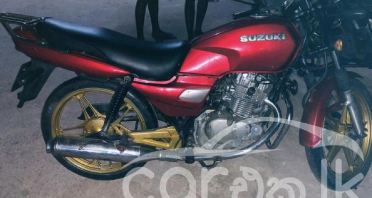 SUZUKI GS125 2010