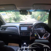 HONDA GRACE 2016