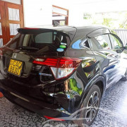 HONDA VEZEL 2014