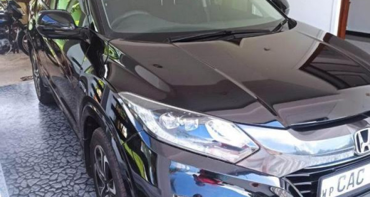 HONDA VEZEL 2014