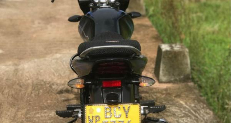BAJAJ DISCOVER 2015