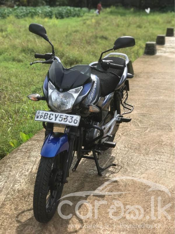 BAJAJ DISCOVER 2015