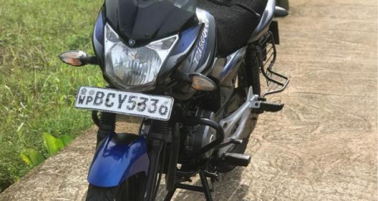 BAJAJ DISCOVER 2015