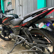 BAJAJ PULSAR 180 2017