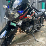 BAJAJ PULSAR 180 2017