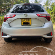 TOYOTA VITZ 2019