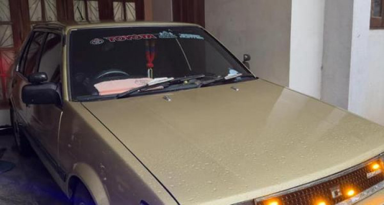 TOYOTA COROLLA AE110 1980