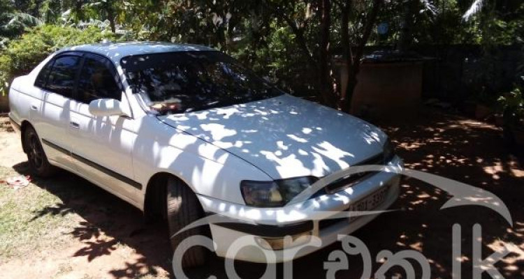 TOYOTA CORONA 1995
