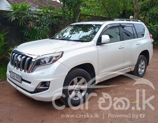 TOYOTA LAND CRUISER PRADO 2016