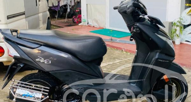 HONDA DIO DX 2019