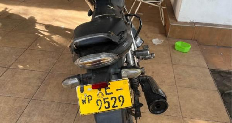 BAJAJ DISCOVER 150 2015