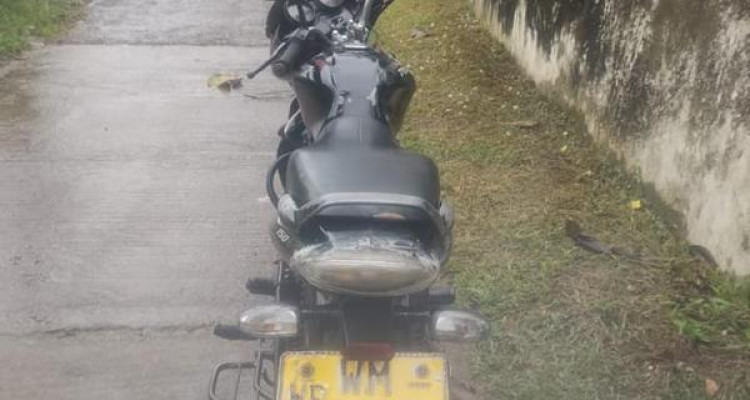 BAJAJ DISCOVER 150 2011