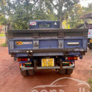 MITSUBISHI CANTER 2005