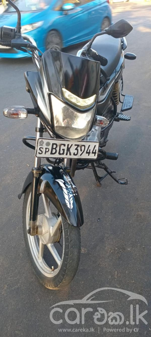 BAJAJ PLATINA 2018
