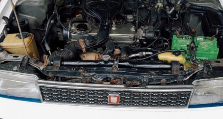 TOYOTA COROLLA 1990