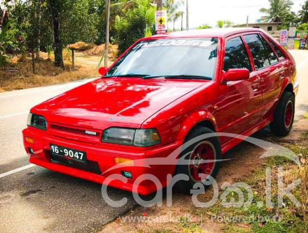 MAZDA FAMILIA 1987