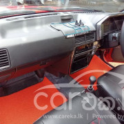 MAZDA FAMILIA 1987
