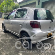 TOYOTA VITZ 2001