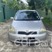 TOYOTA VITZ 2001